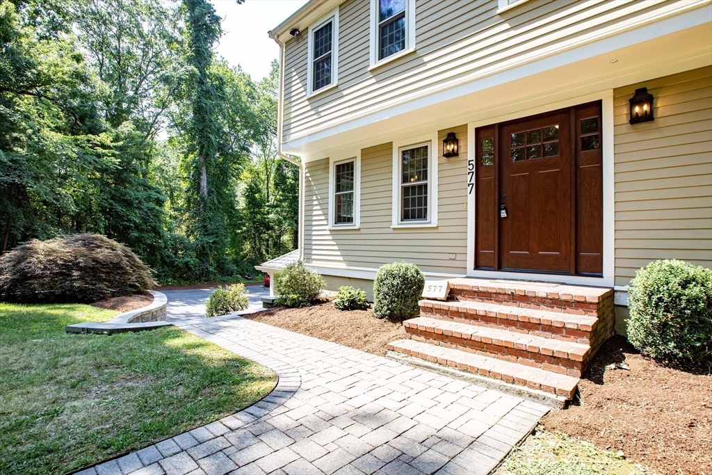577 - R First Parish Rd, Scituate, MA 02066 — photo 2