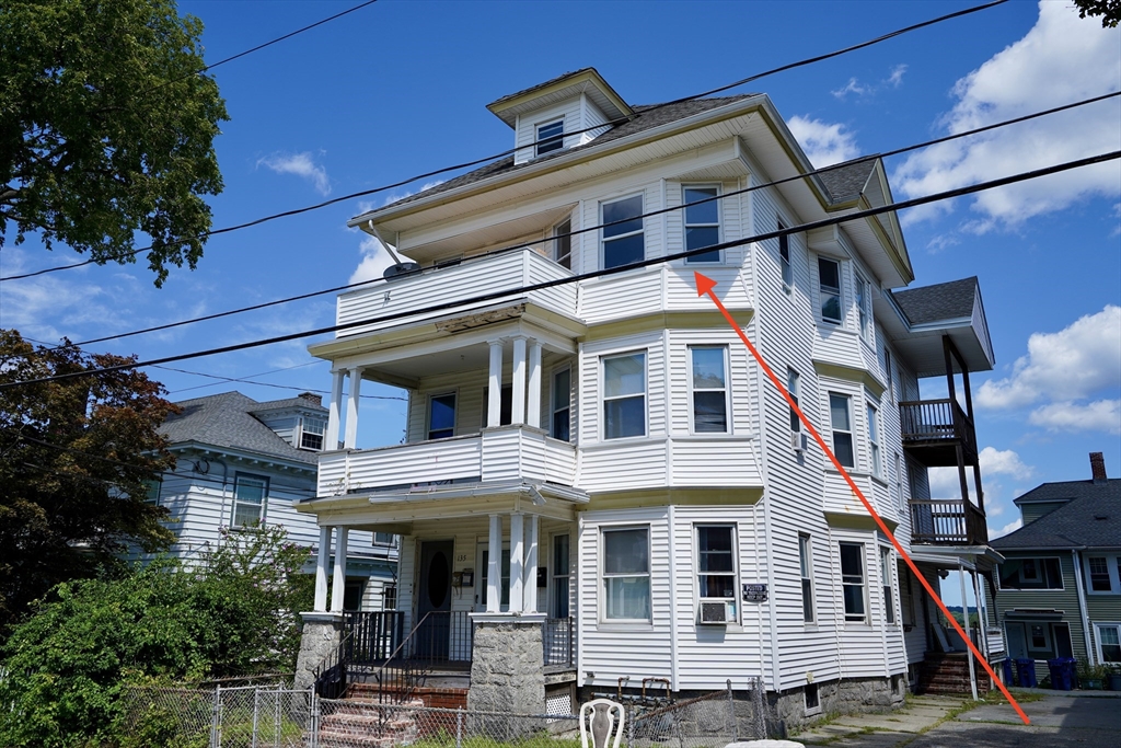 133-135 Woodland St #3 — photo