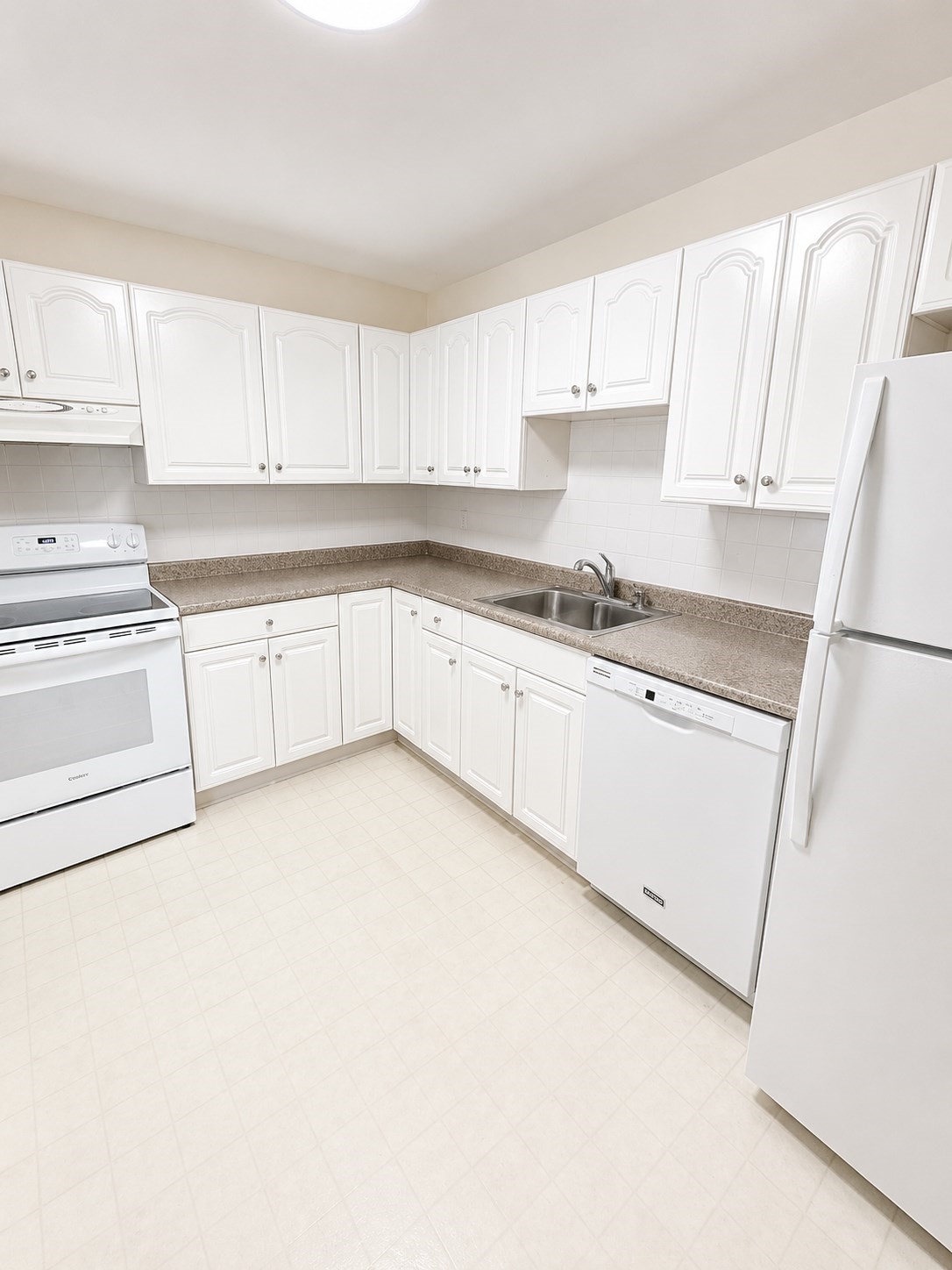24 Highland Ave #1 — photo