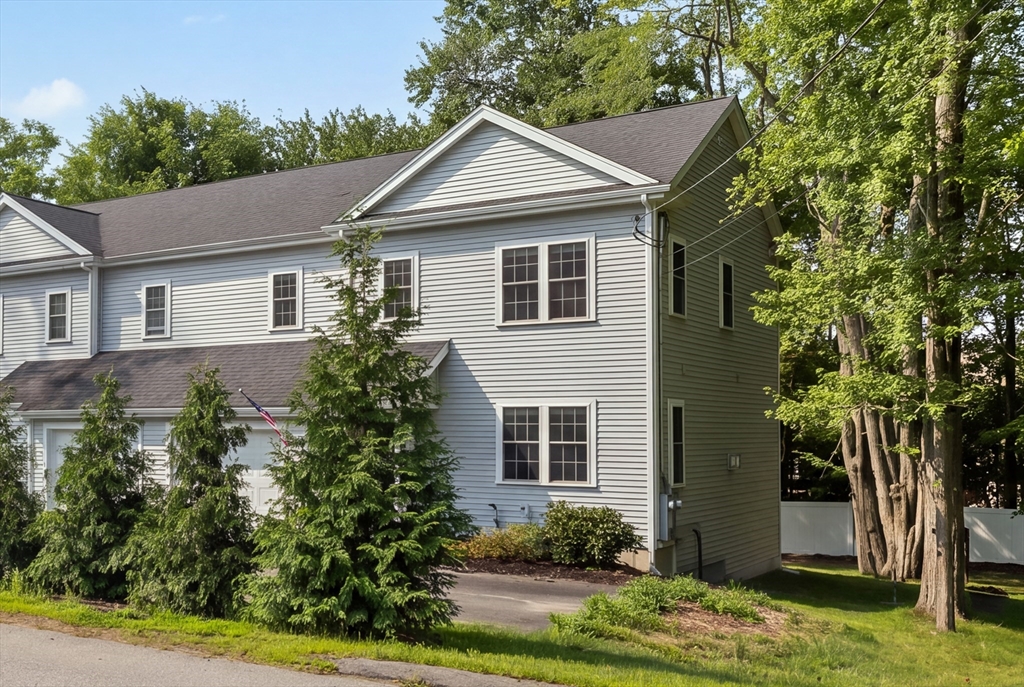 57 Martin St #B — photo