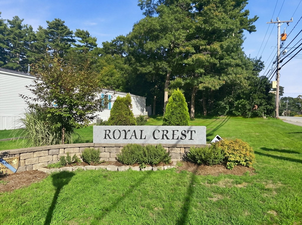 146 Queen Drive — photo