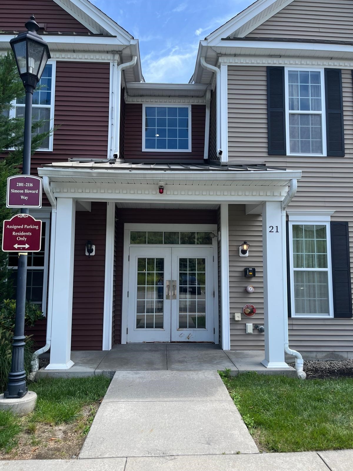 2115 Simeon Howard Way #2115 — photo