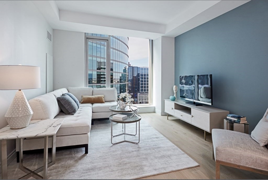 133 Seaport Blvd #1501 — photo