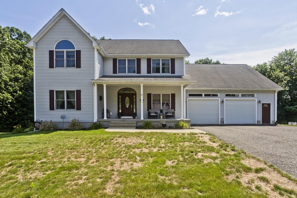 27 Landing Dr — photo