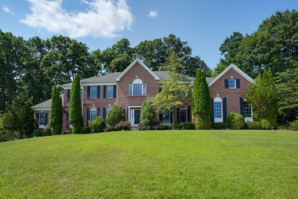 18 Valley View Dr — photo