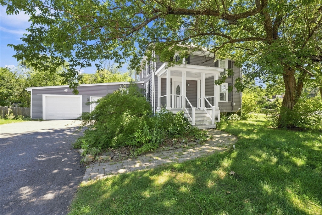 260 Thurber Ave — photo