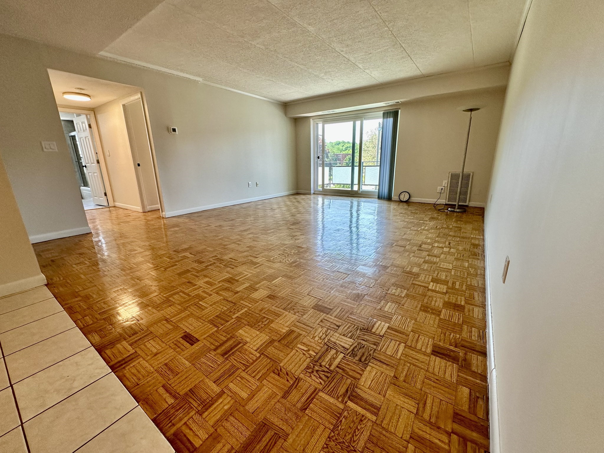 44 Broadlawn Park #22a — photo