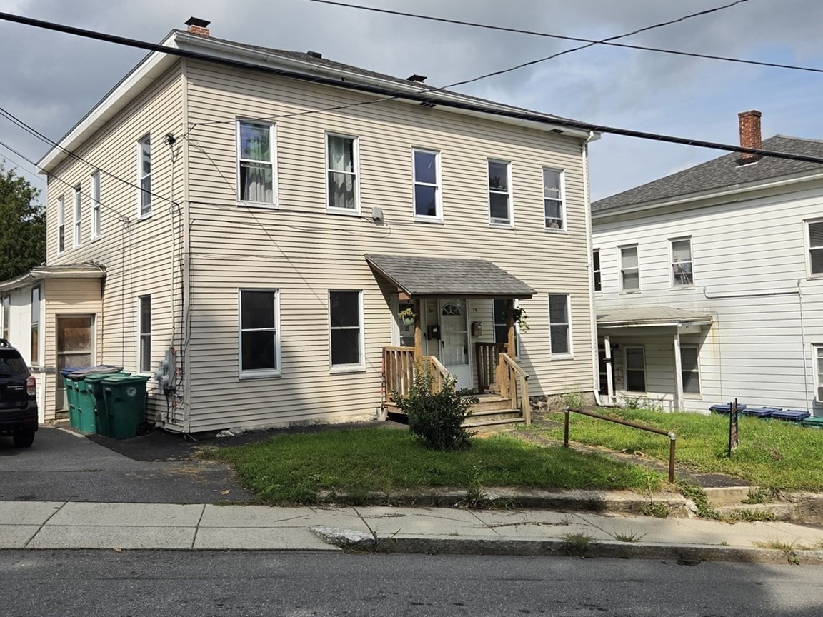 29 Beech St #a — photo