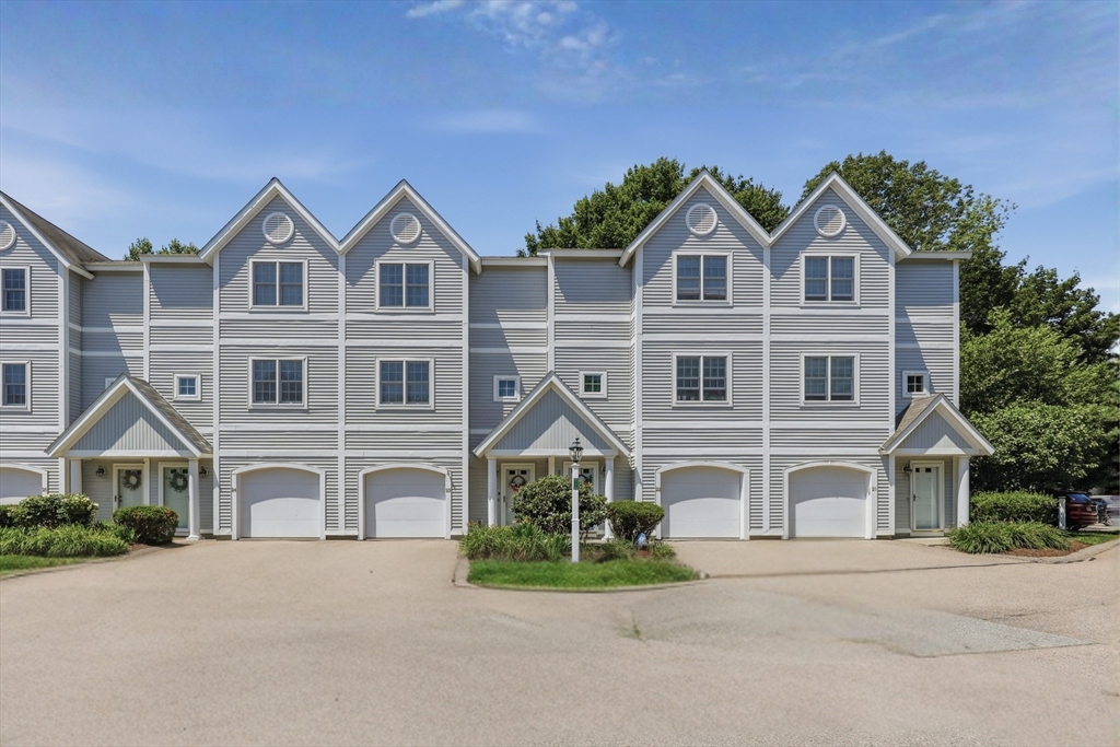 140 Commonwealth Ave #23 — photo