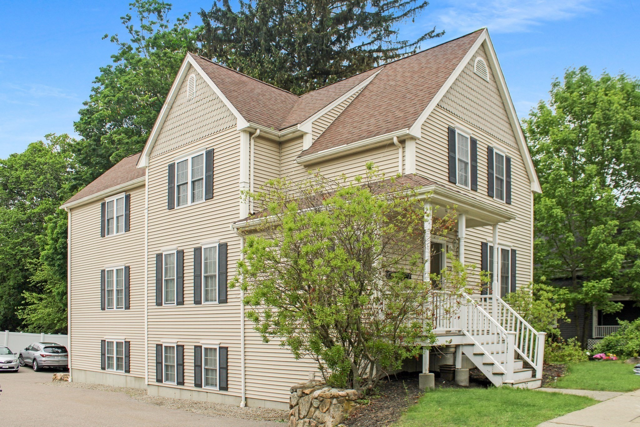 239 Union St #2 — photo