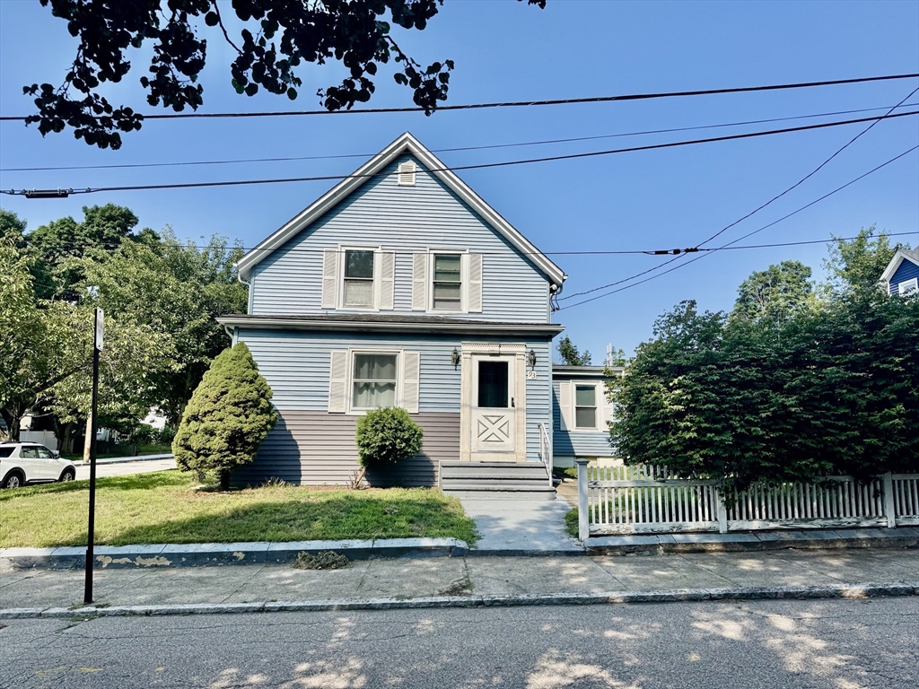 93 Parker St #2 — photo