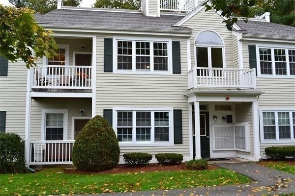 400 Brookside #F — photo