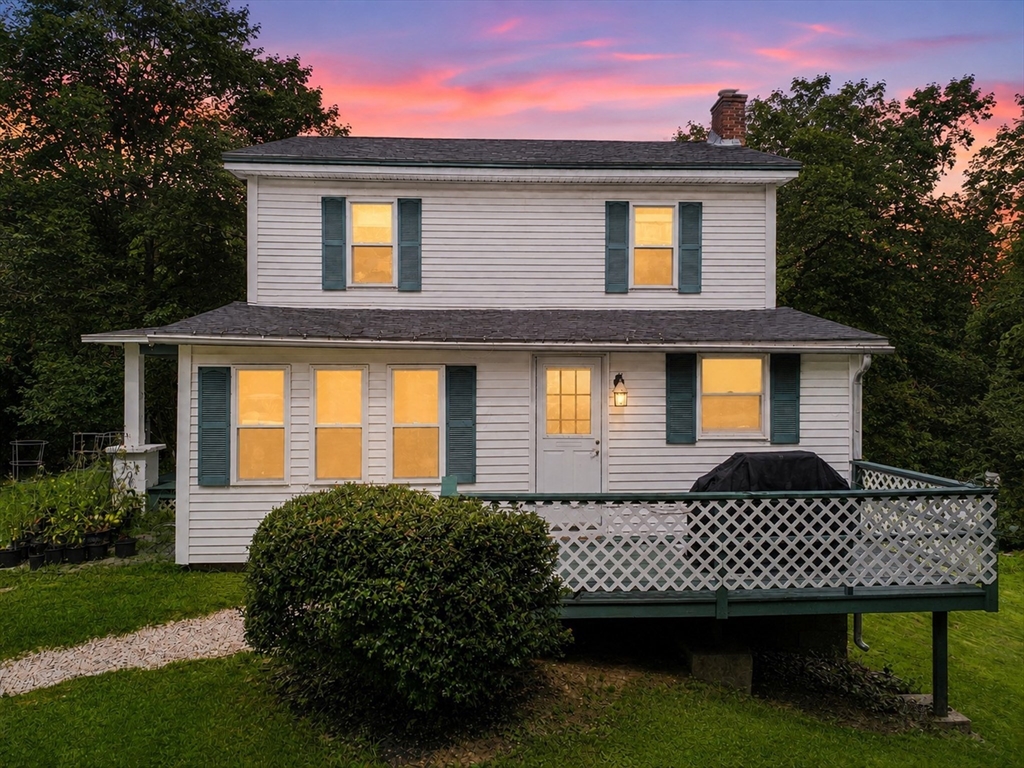 18 Fiske Hill Rd — photo
