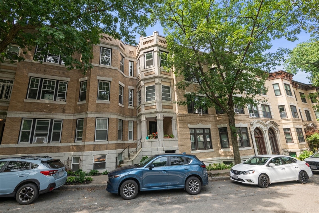 60 Marshal St #4 — photo