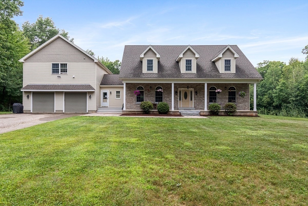 730 Scott Rd — photo
