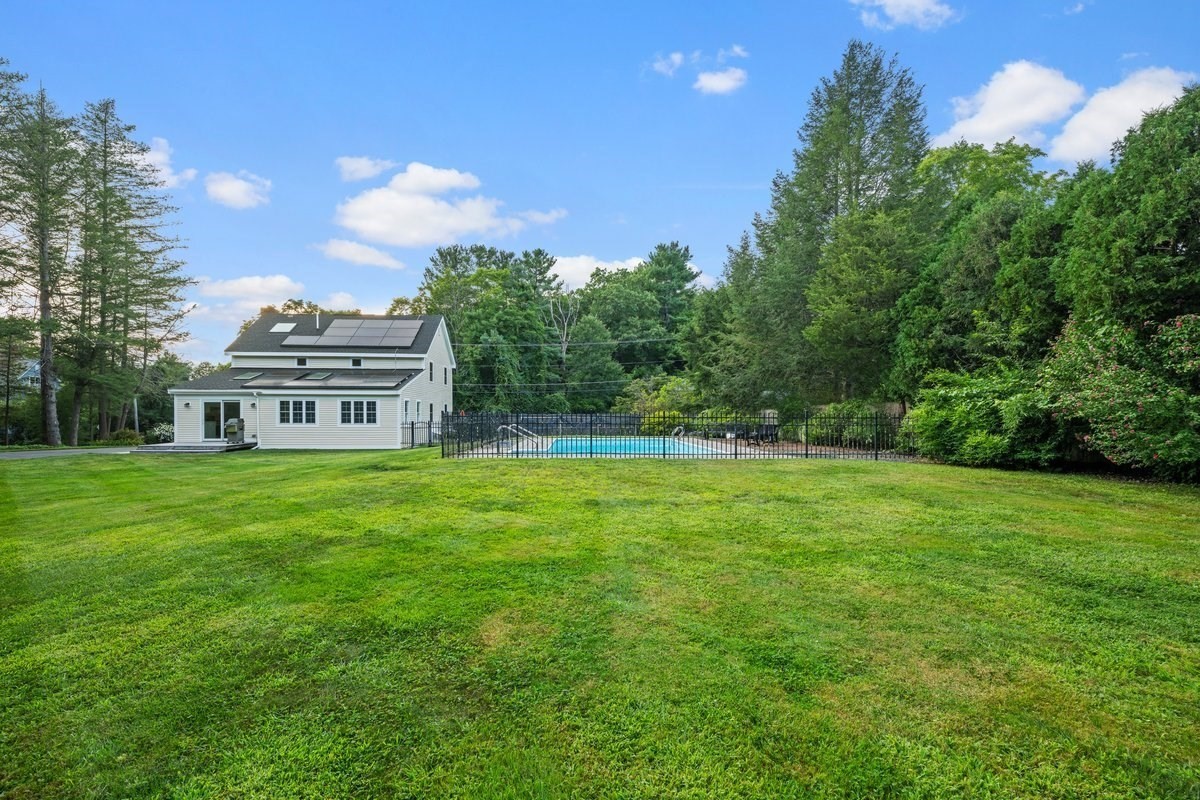 5 Elm Street, Upton, MA 01568 — photo 2