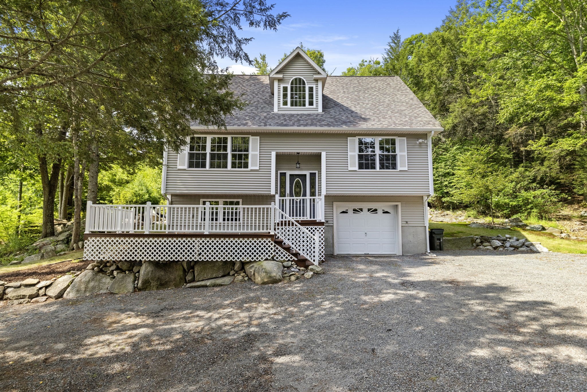 1524 Round Top Rd — photo
