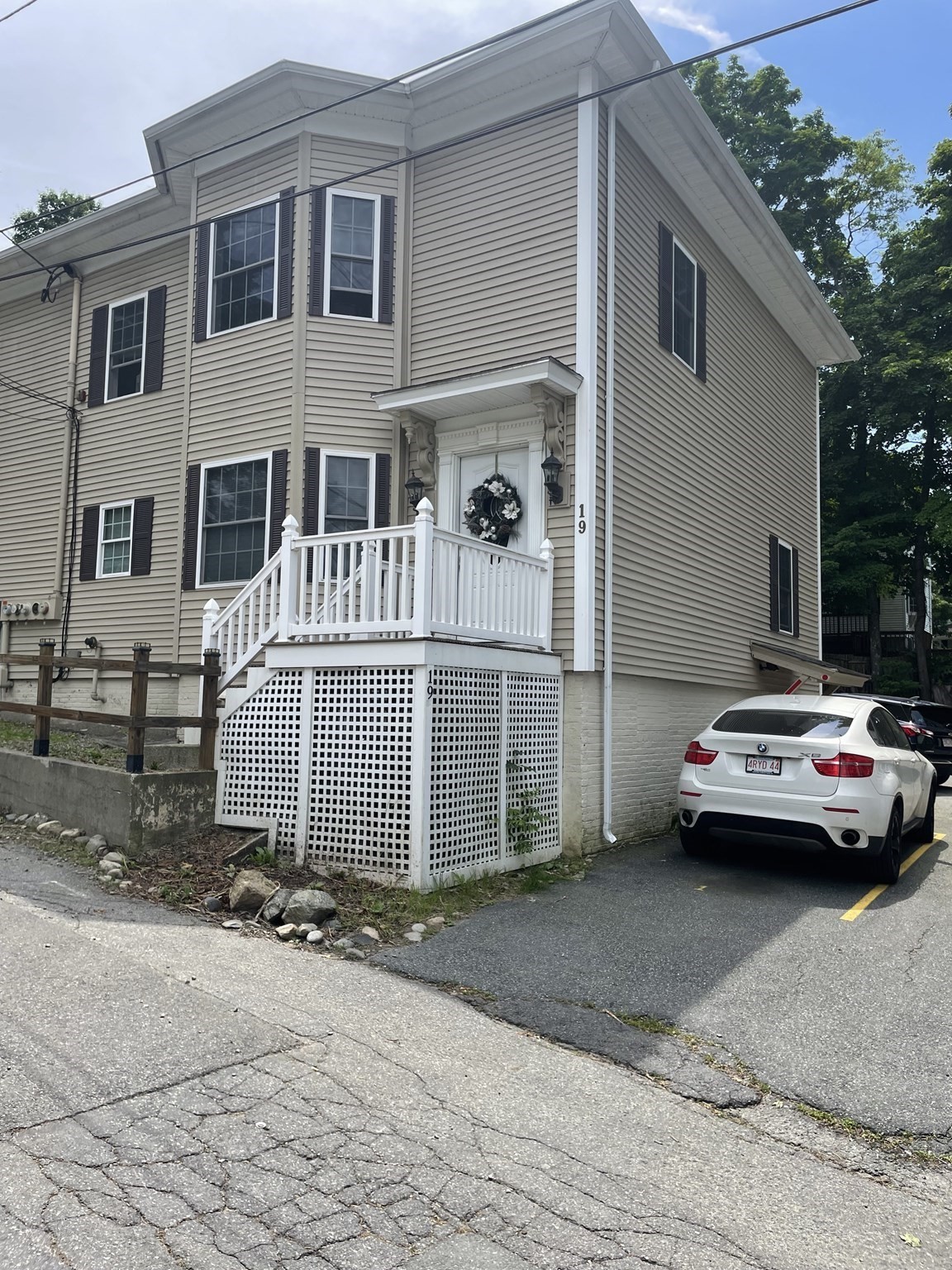 19 Oak Ct. #3 — photo