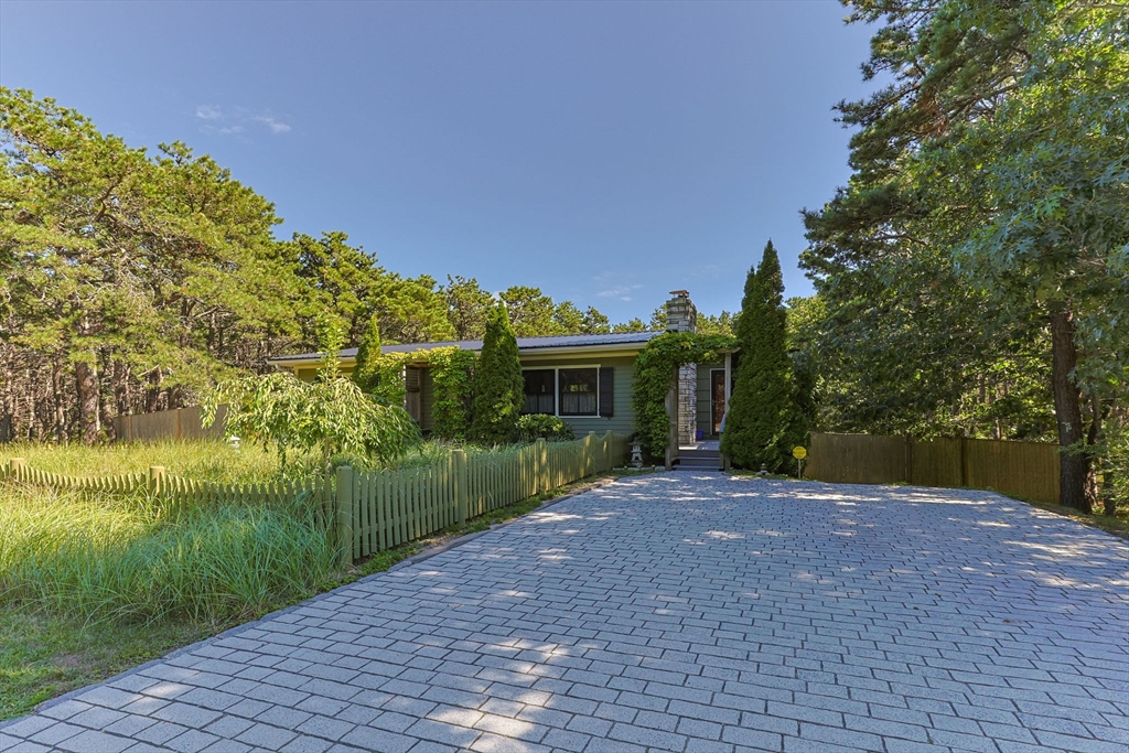 53 Highland Road — photo