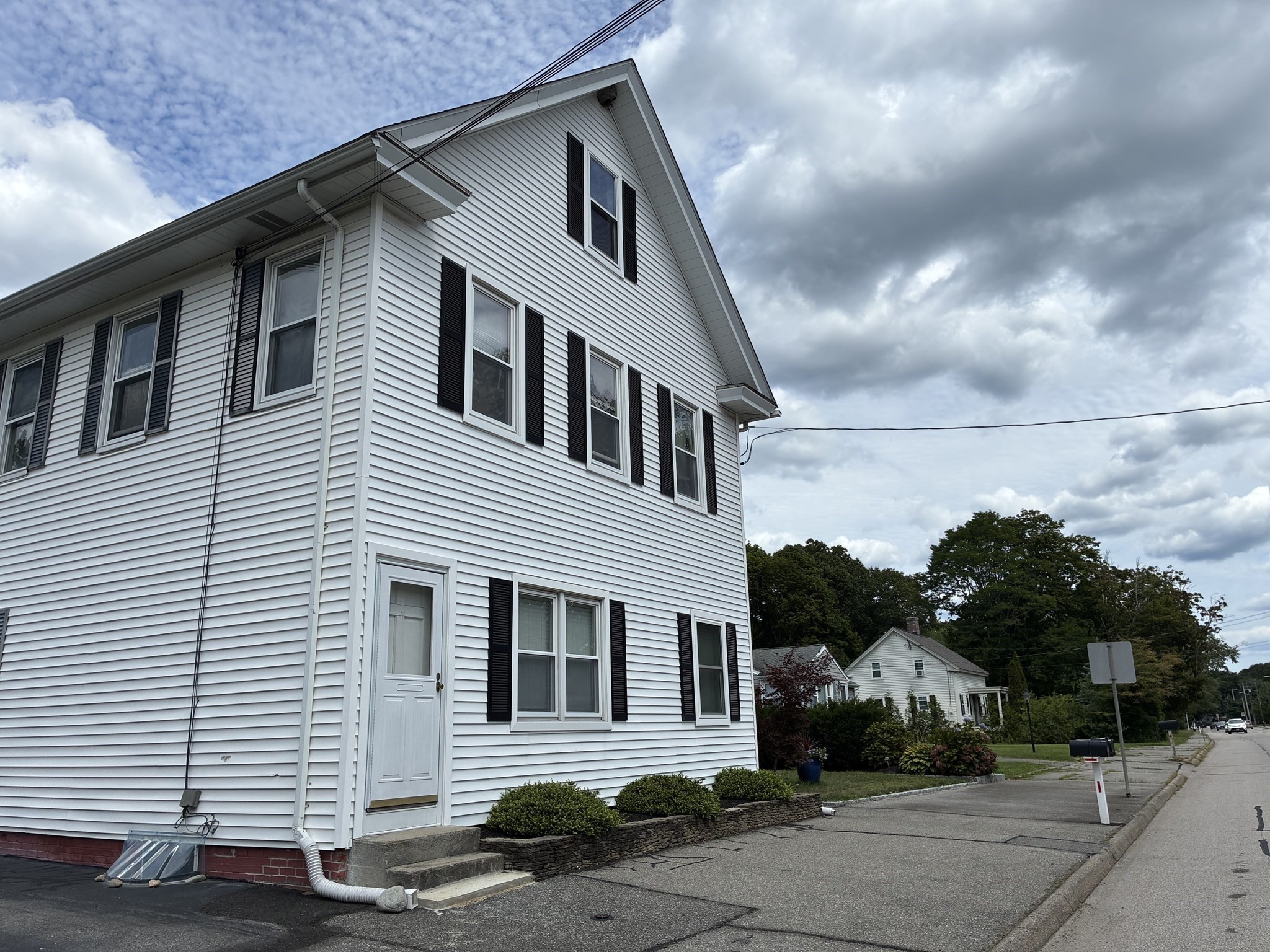 88 Newman Ave #a — photo