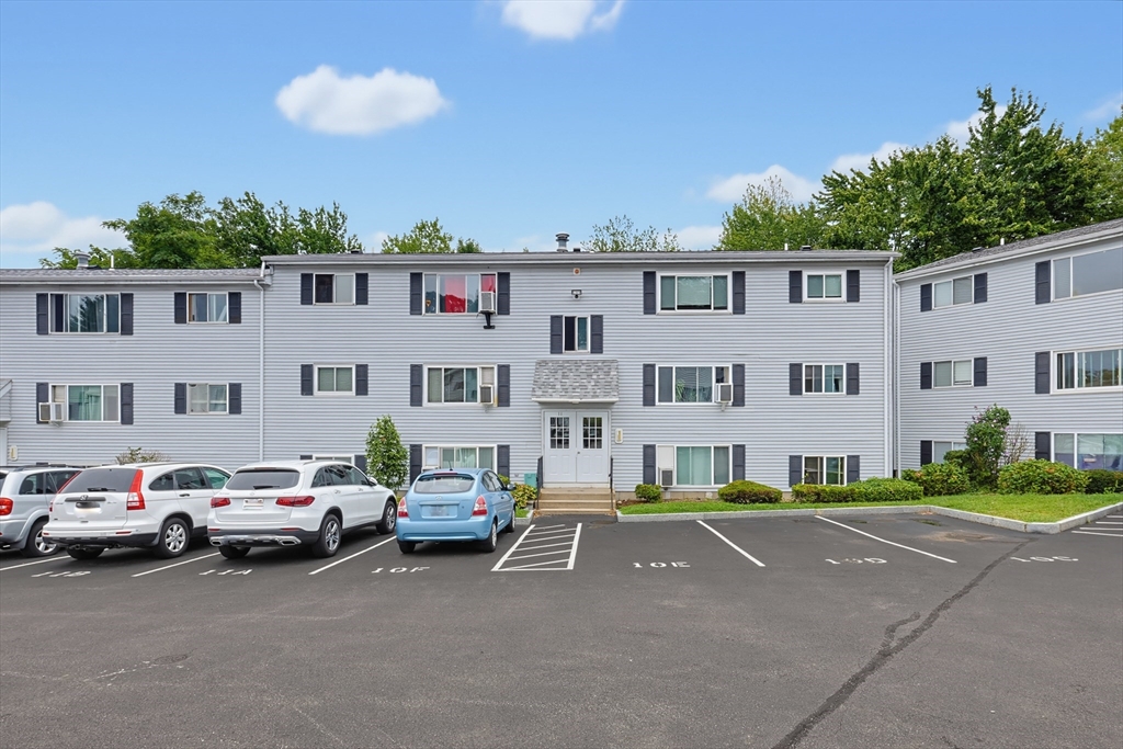 5455 N Main St #11a — photo