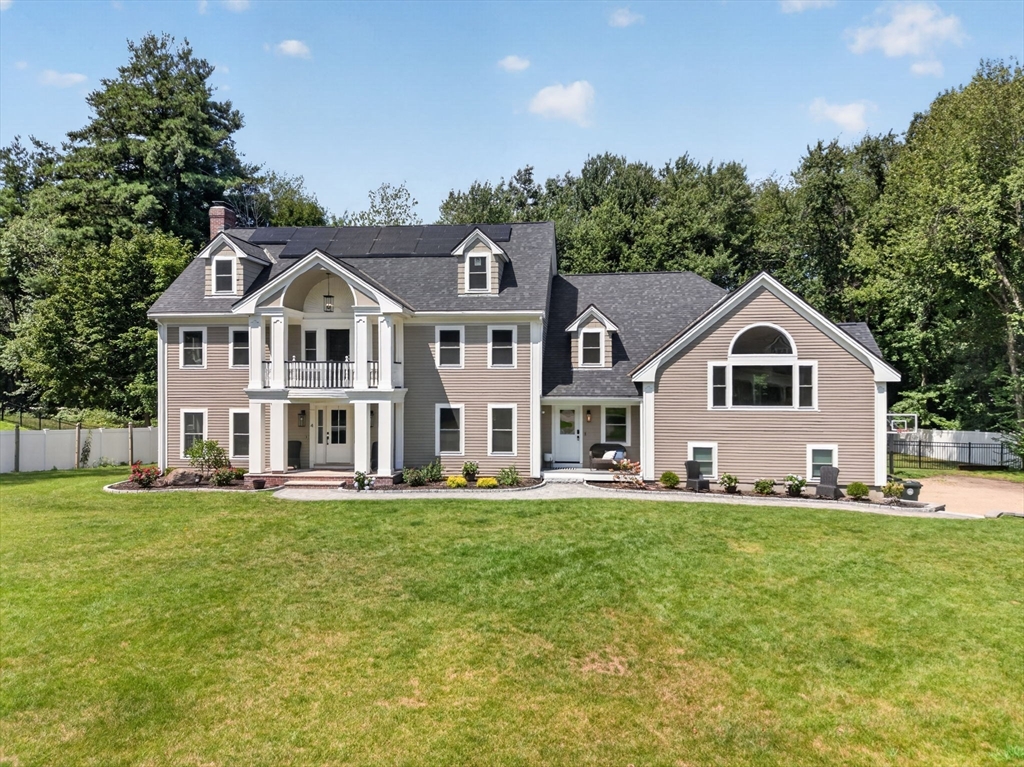 4 Fairway Dr — photo