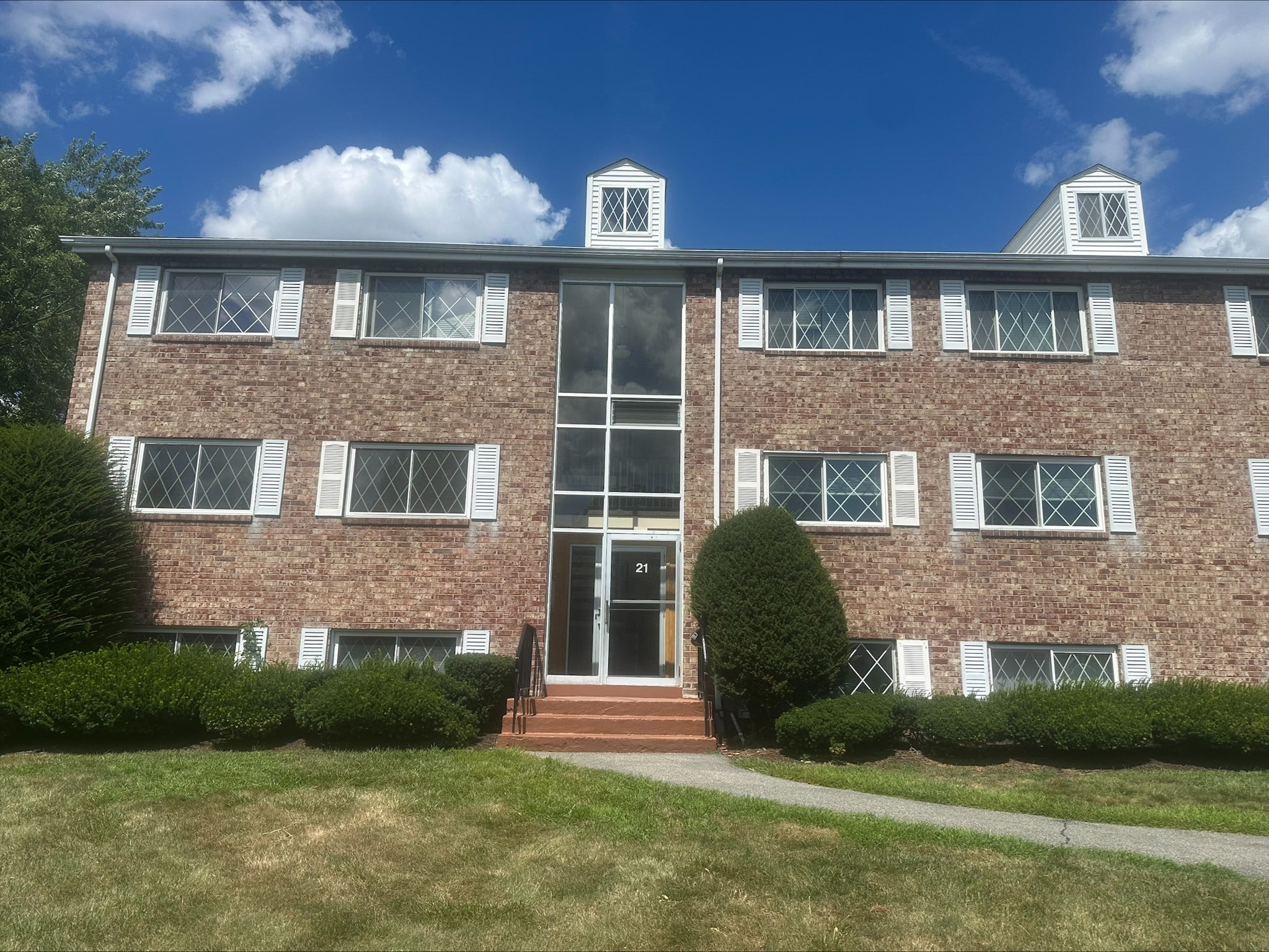 21 Fernview Ave. #9 — photo