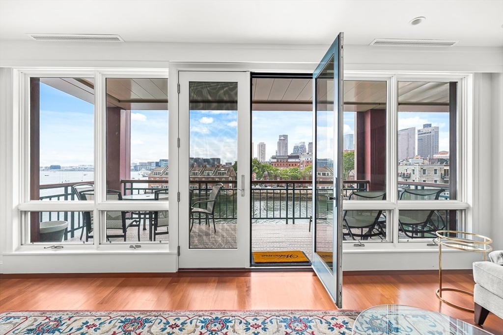 40 Battery St #309 — photo