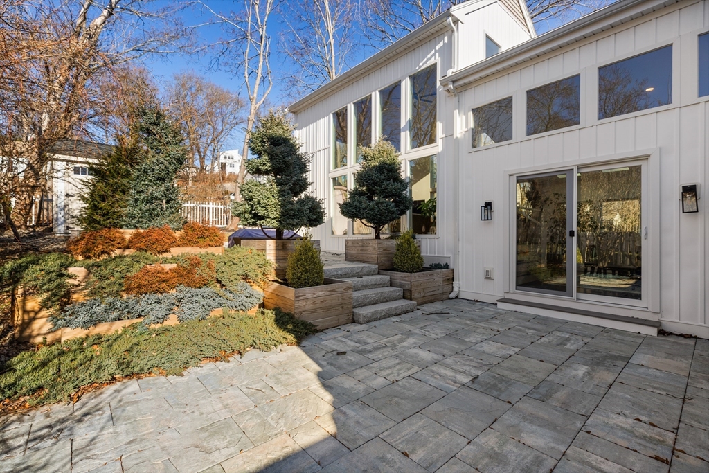 27 Broad Cove Rd — photo
