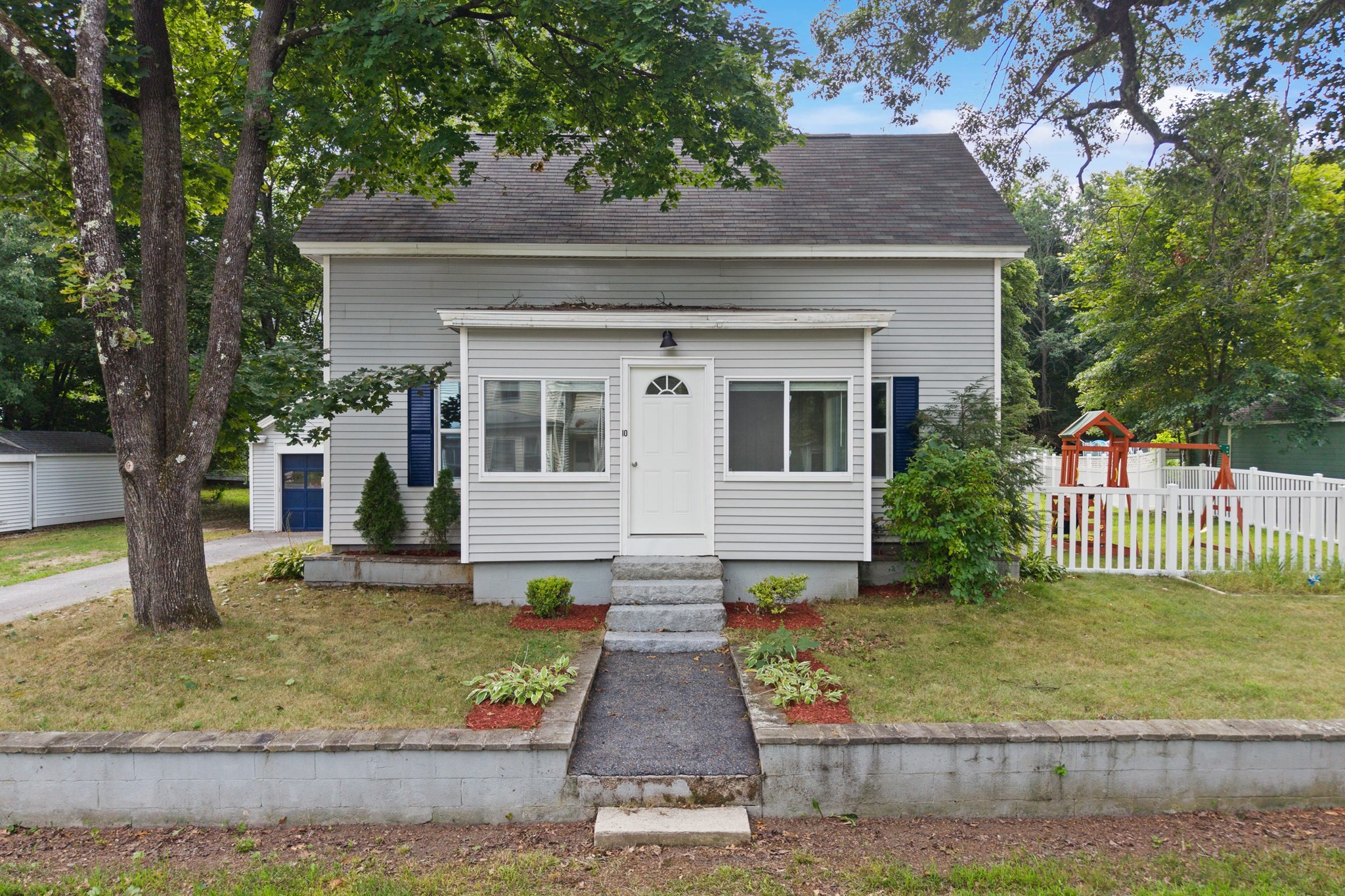10 Pine St — photo