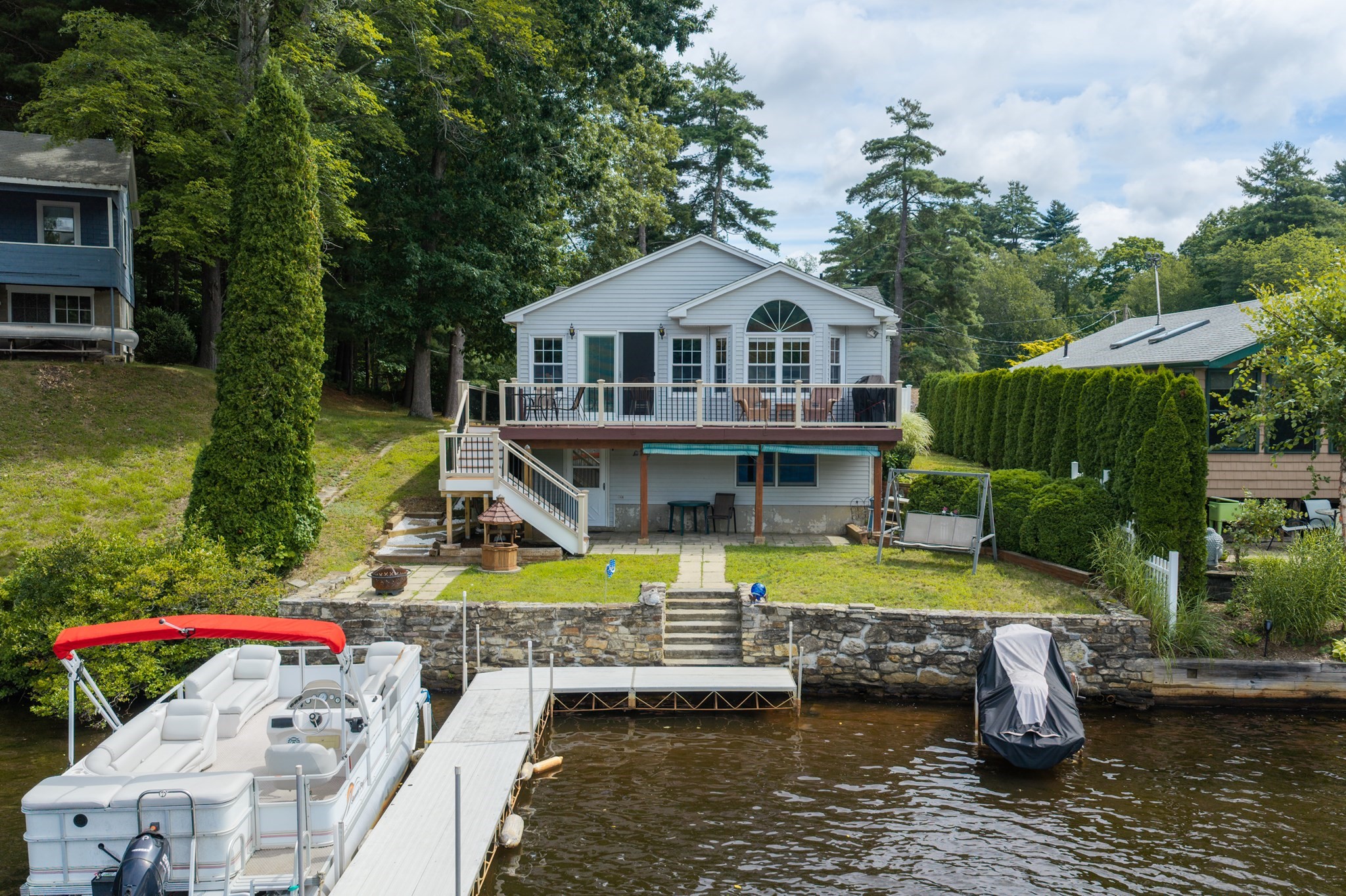 4 Shore Ln — photo