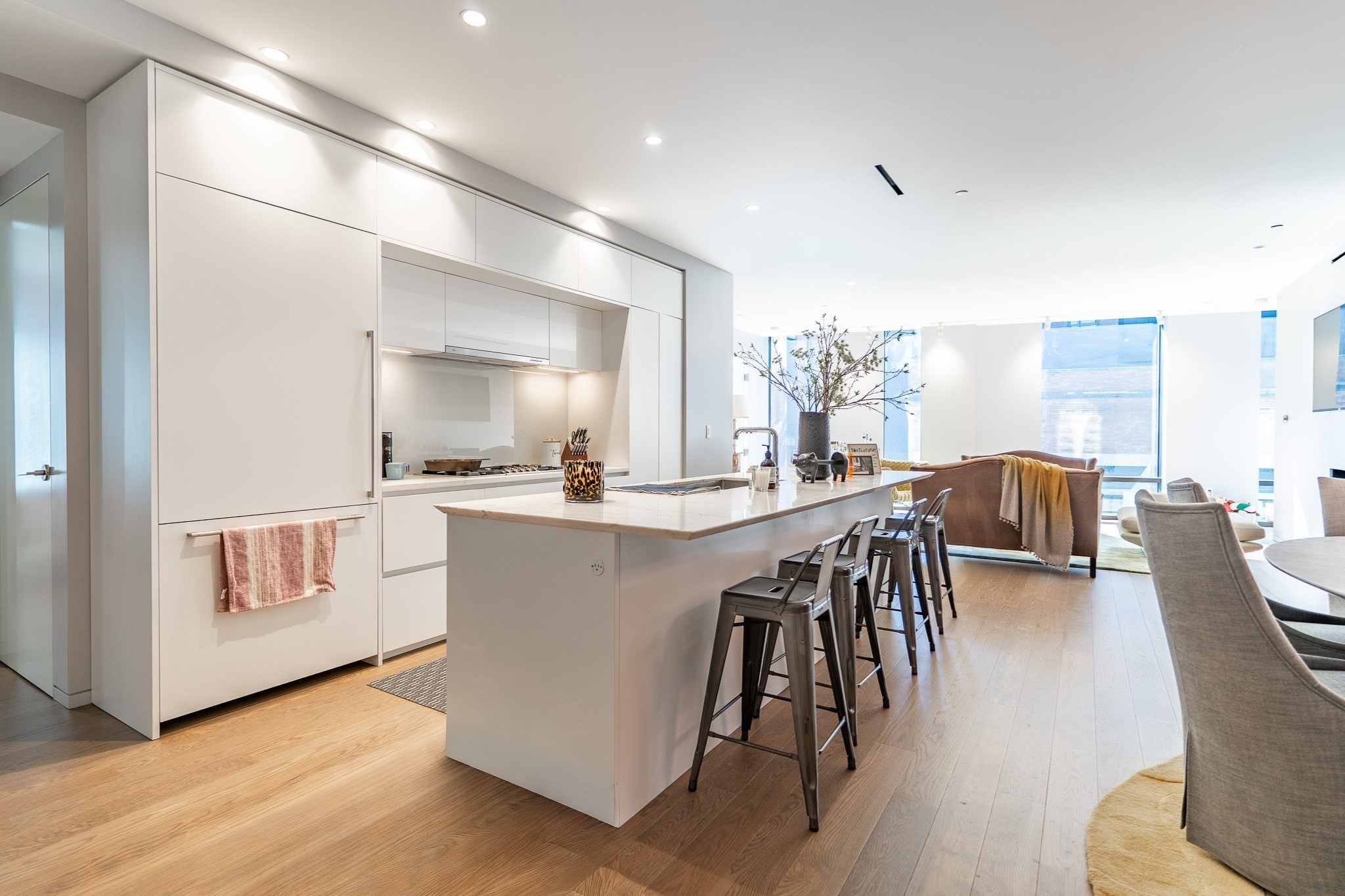 10 Farnsworth Street #3B — photo