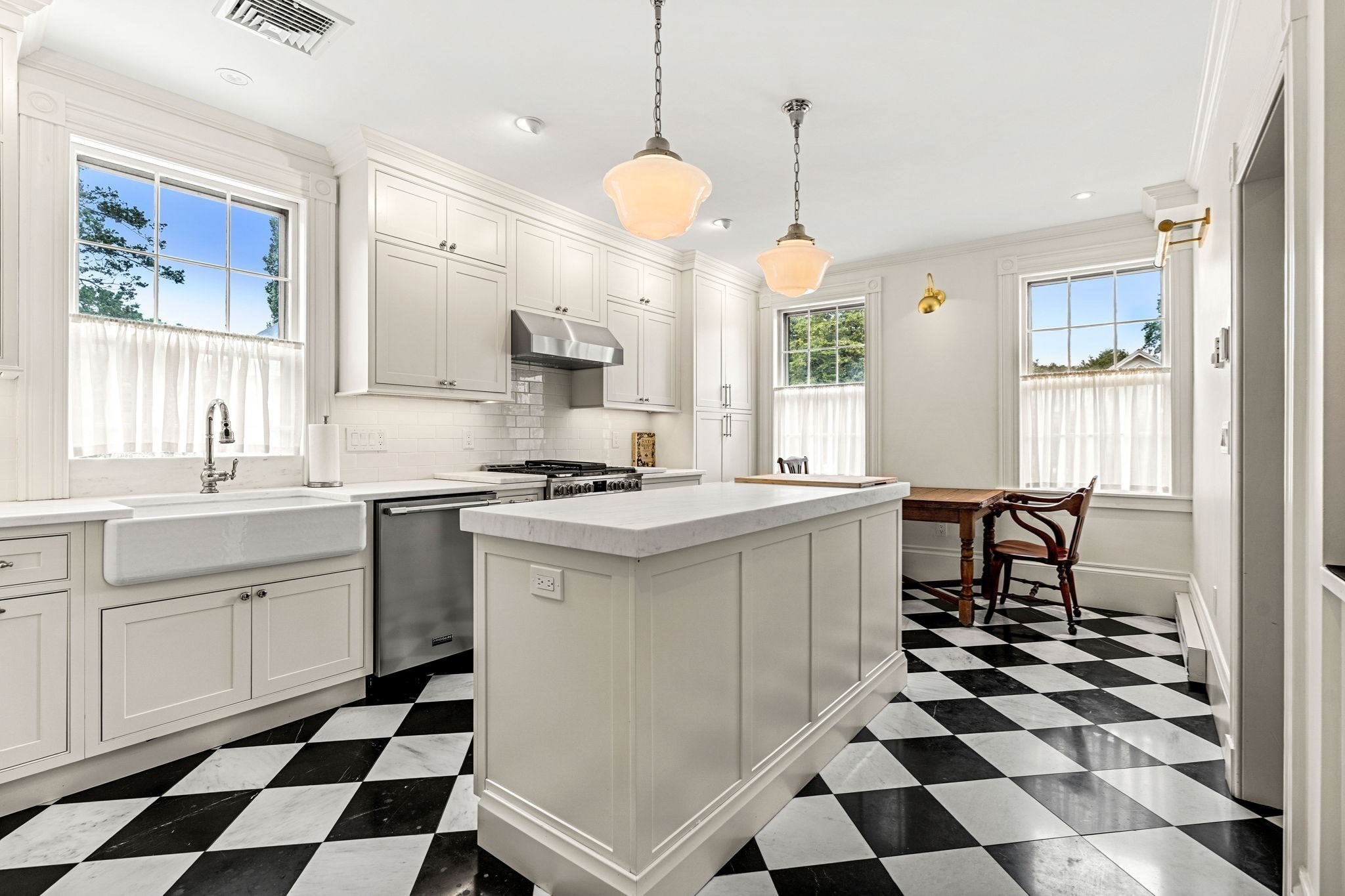24 Chestnut St #2 — photo
