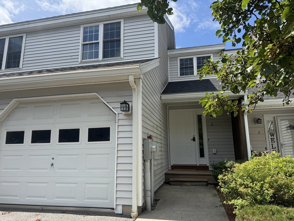 9 Green Briar Rd #9 — photo