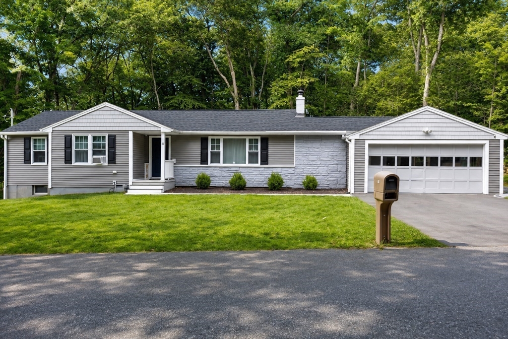 30 Sawyer Ln — photo