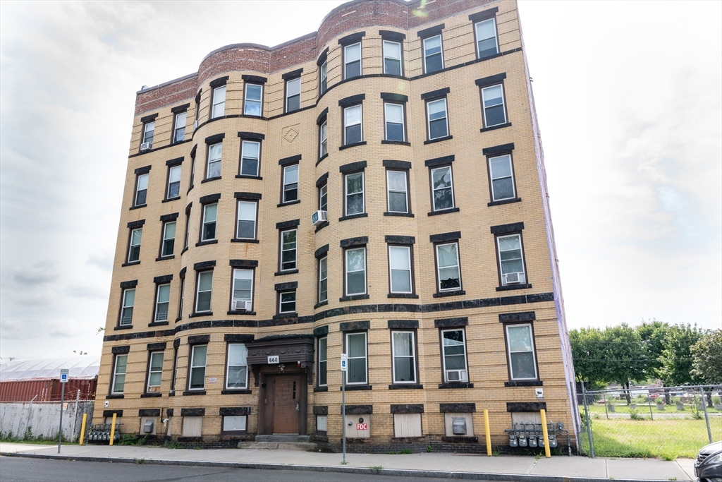660 S Bridge Street #4L — photo