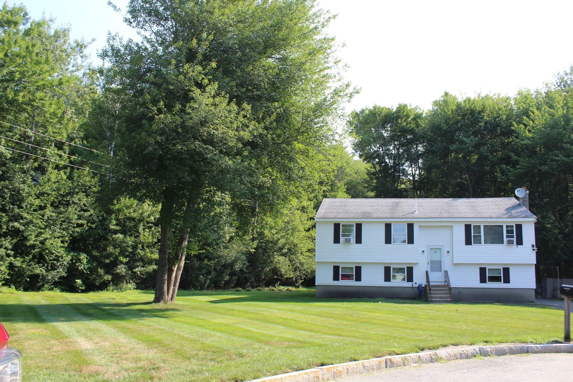 4 Howard George Ct — photo