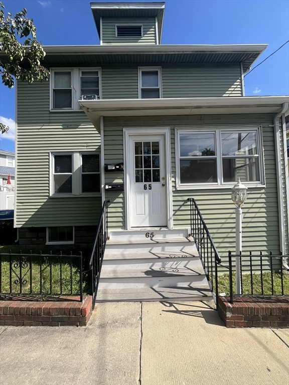 65 Newton St #1 — photo