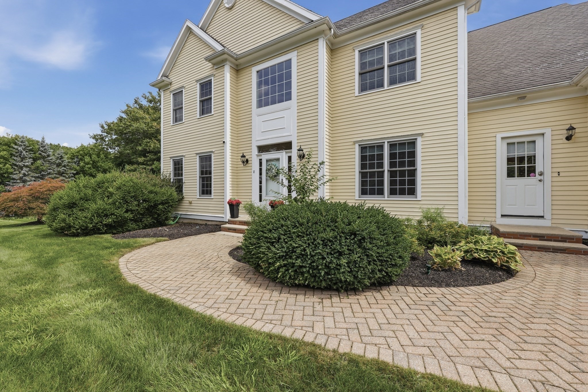 8 Juniper Road, Upton, MA 01568 — photo 3