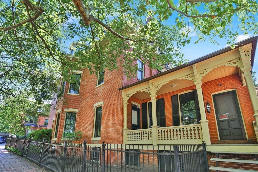 52 Mattoon St #1 — photo