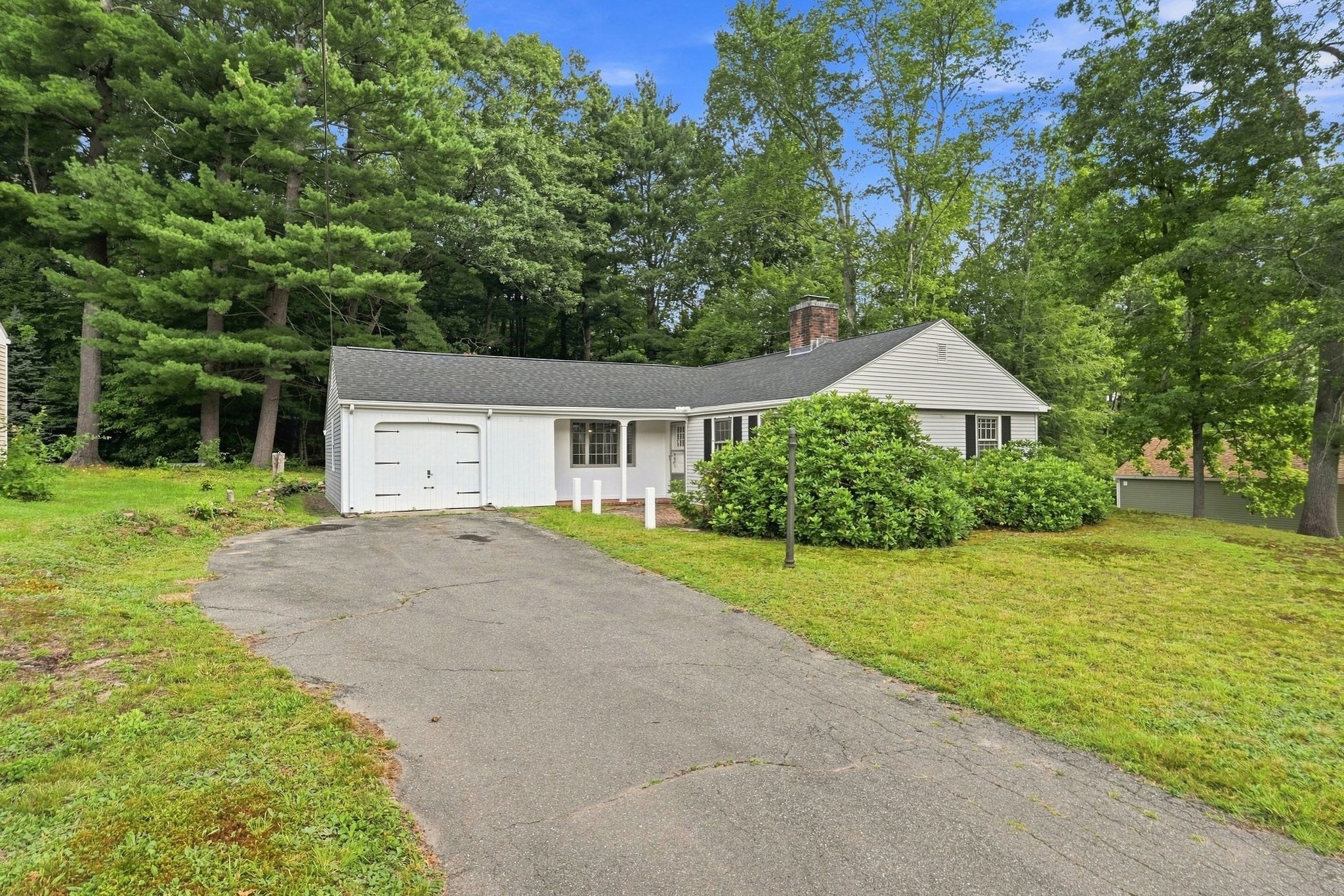 92 Oak Hollow Road, Springfield, MA 01128 — photo 3