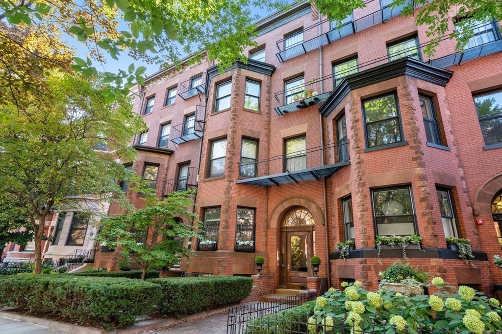 400 Marlborough St #5 — photo