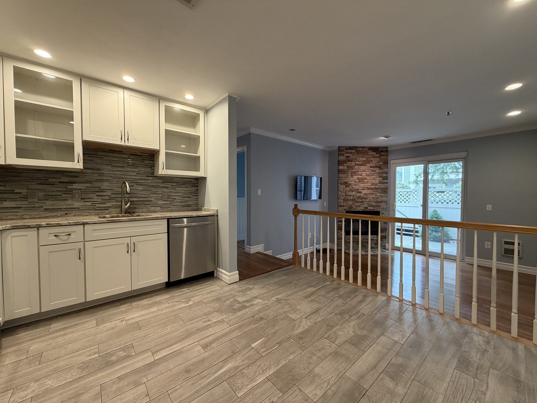 200 Falls Blvd #H103 — photo