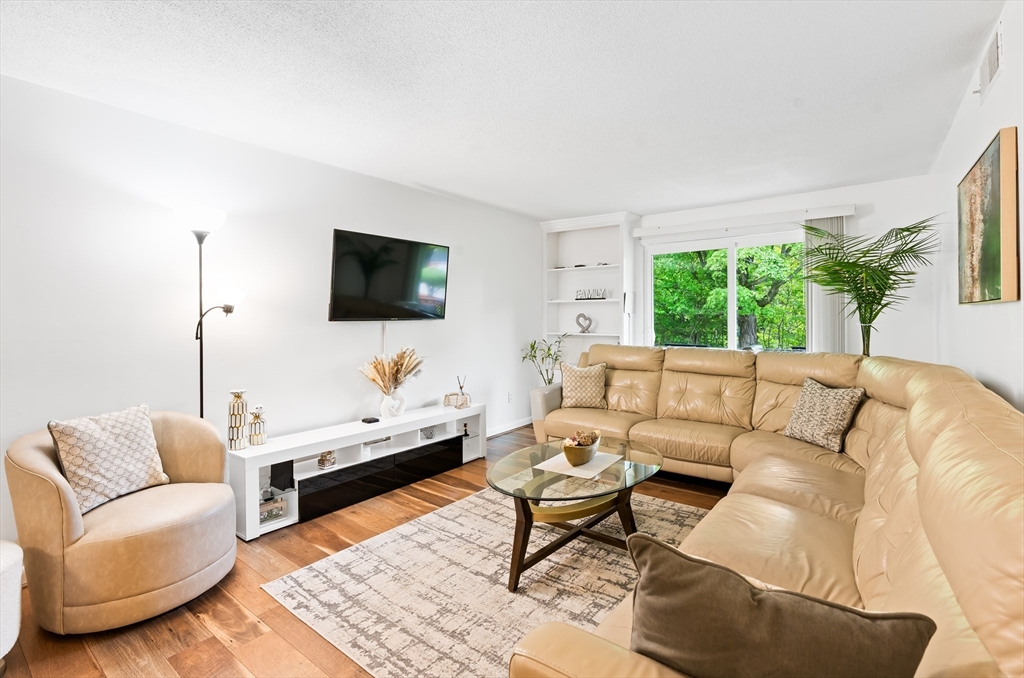 176 Maple Ave #26 1-26 — photo