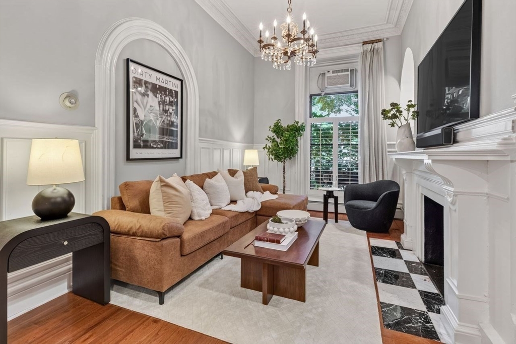 103 Beacon St #1 — photo