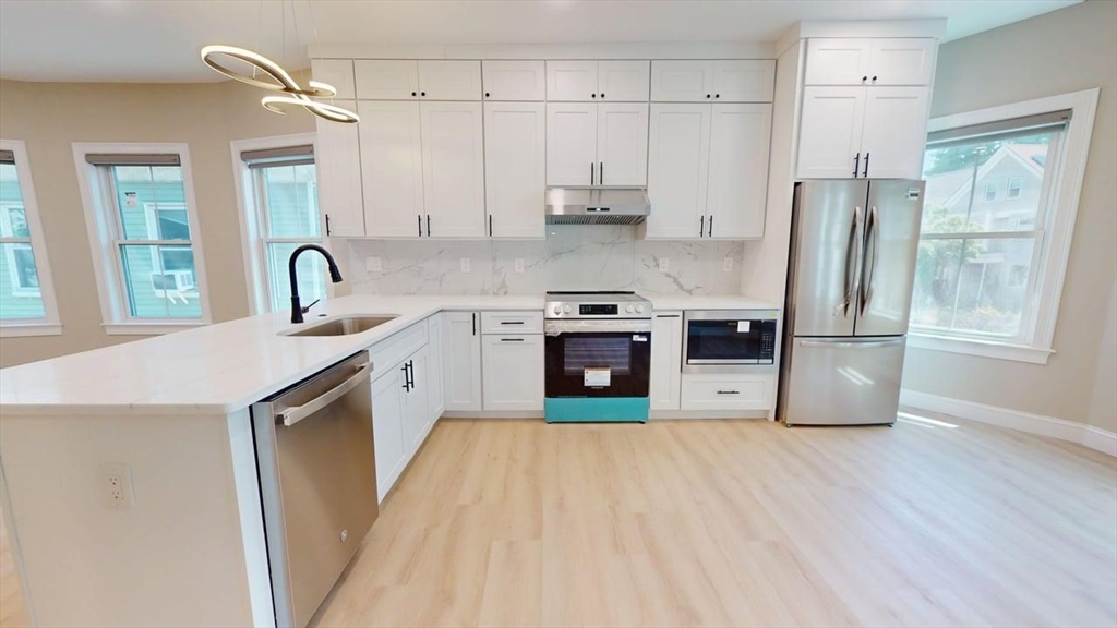 231 Highland Ave #2 — photo
