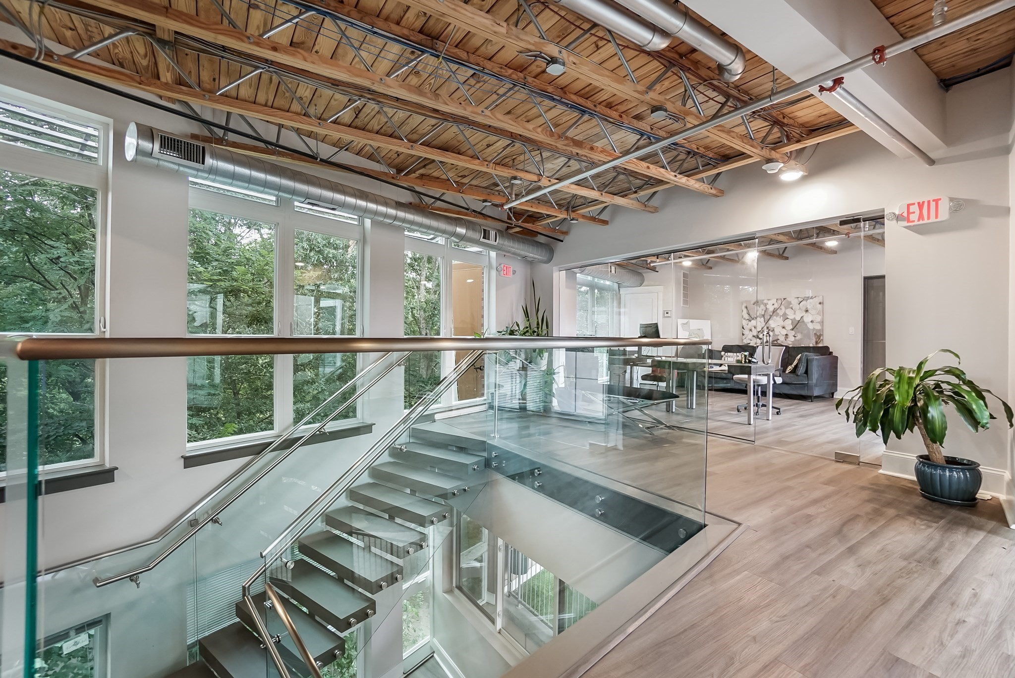 350 Pleasant St #L — photo