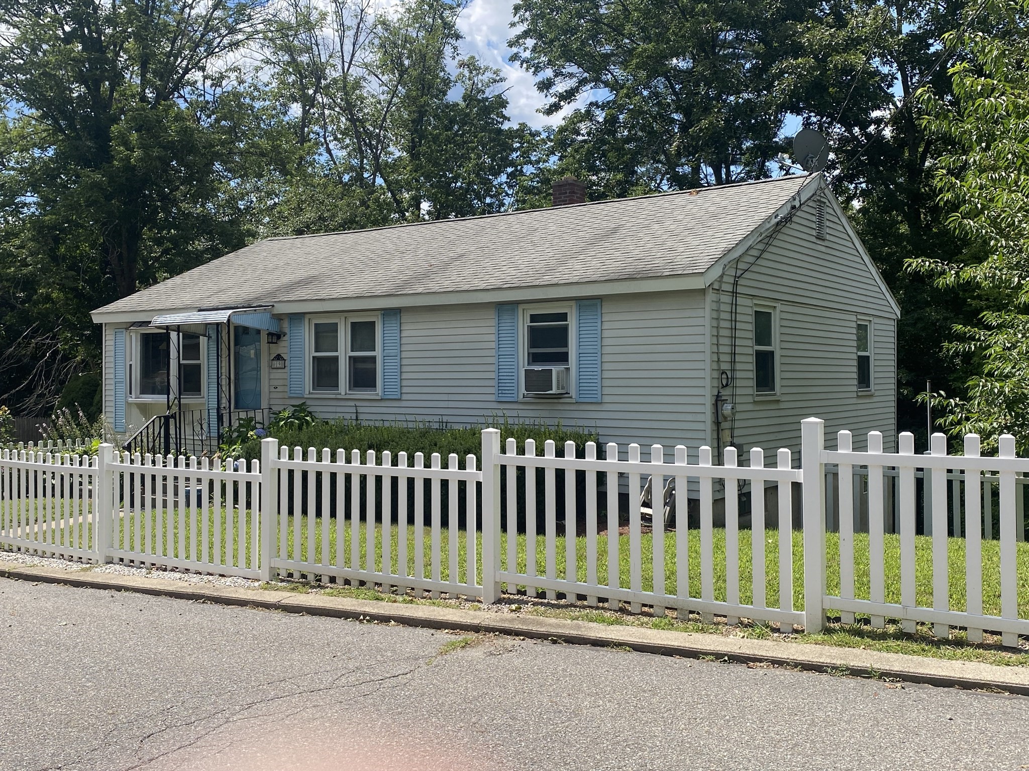 19 Blossom Street — photo