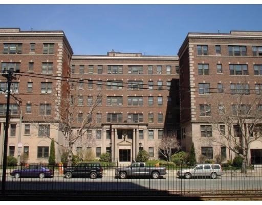 2001 Commonwealth Ave #6 — photo