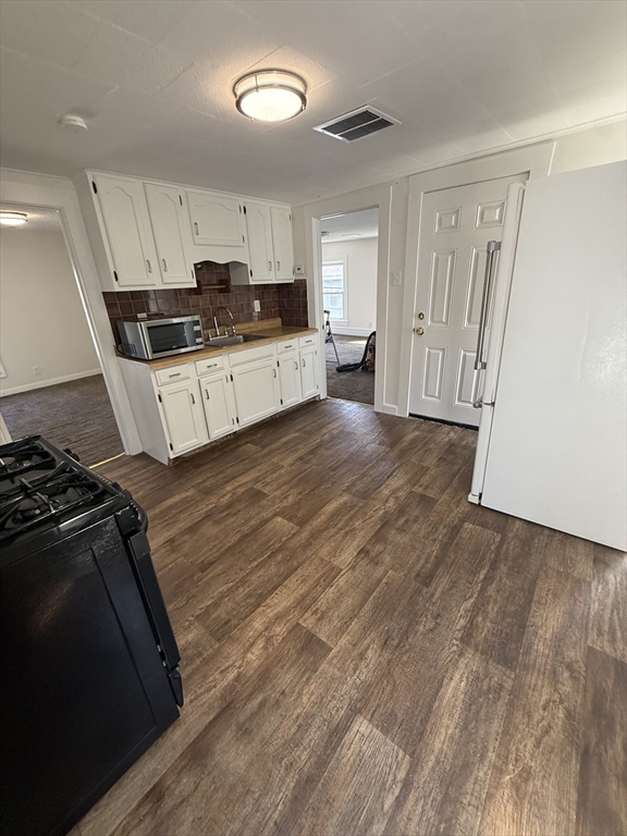 321 Lawrence St. #3 — photo